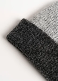 Camomilla Milano Cappelli-Cuffia Camy con risvolto a contrasto