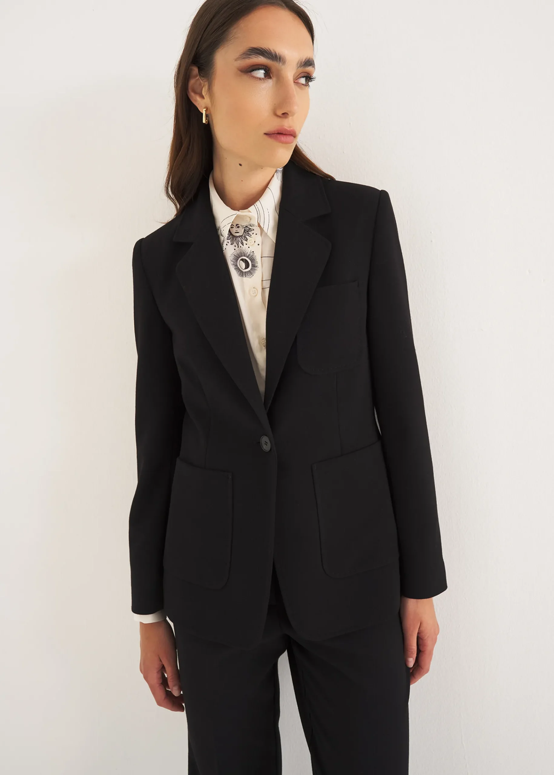 Camomilla Milano Pantaloni-Tailleur con Tasche a Toppa