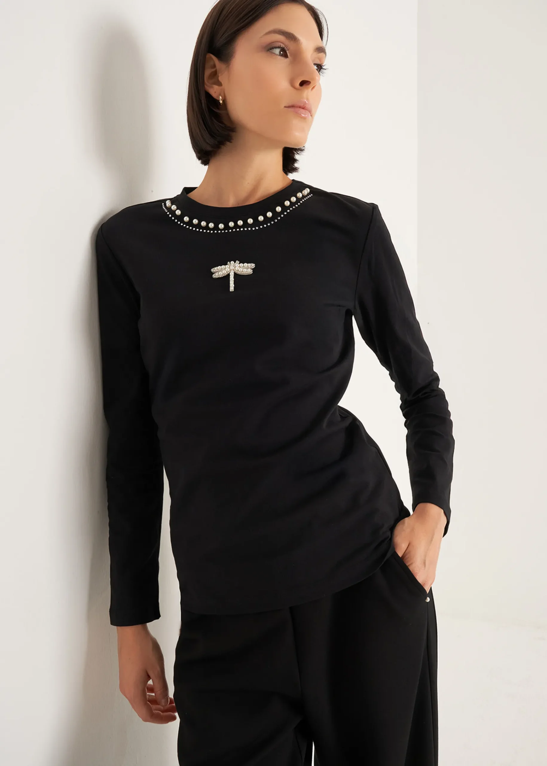 Camomilla Milano T-Shirt-T-shirt Saffye con decorazioni gioiello